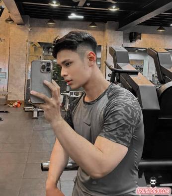 Trai gọi đi kín dễ thương chuyên bot - body gym sạch sẽ trắng trẻo