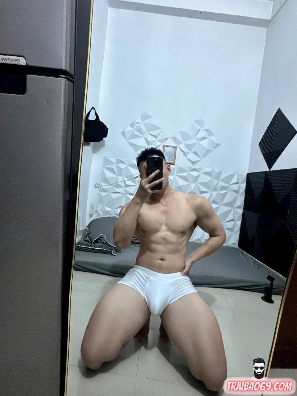 Trai đẹp gymner - hàng họ siêu ngon - thái độ lễ phép lịch sự