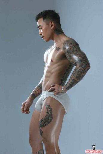 Boy massage good body gym nở nang - râu ria lông lá cực dâm
