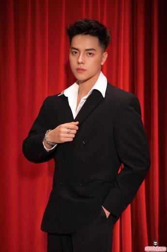 Boy cu bự trà bá lửa - body gym slim siêu điển trai