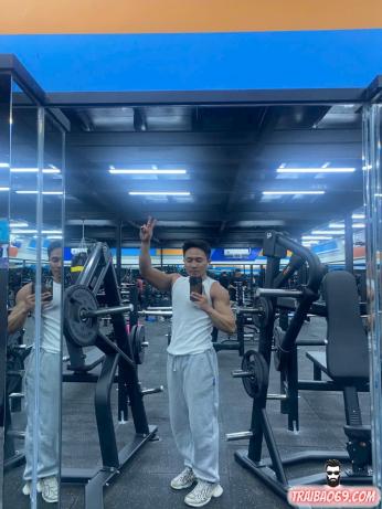 Em bot body gym mông to - da ngâm sexy phục vụ nhiệt tình