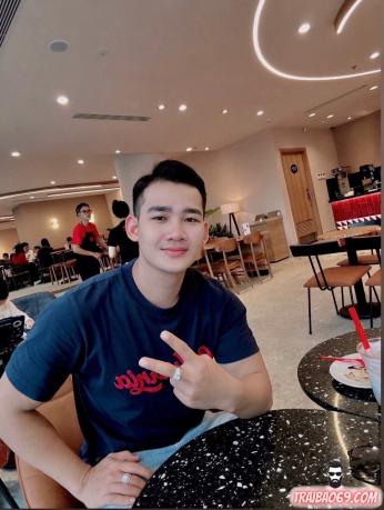 Boy menly hàng khủng - đụ giỏi, chơi bao phê Boy menly hàng khủng - đụ giỏi, chơi bao phê