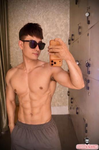 Trai thẳng gym đẹp - body 6 múi săn chắc, massage ok mông to đùi múp