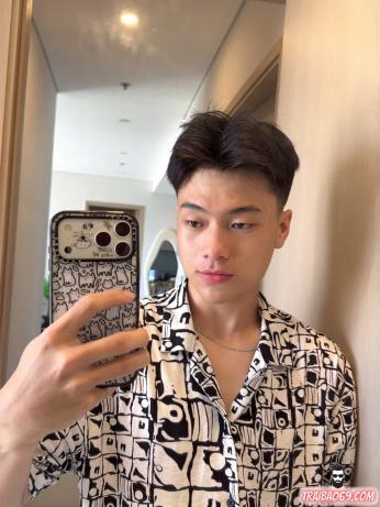 Boy teen sexy nhẹ nhàng tình cảm, da trắng dáng xinh top bot ok