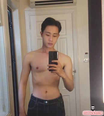 Trai thẳng dễ thương nam tính - body slim phục vụ nhiệt tình