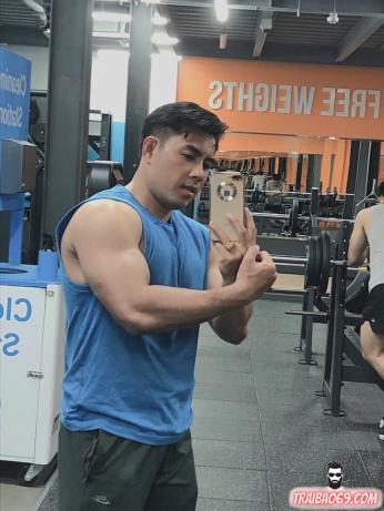 Boy manly chuyên top, gai góc chững chạc da ngâm khoẻ mạnh